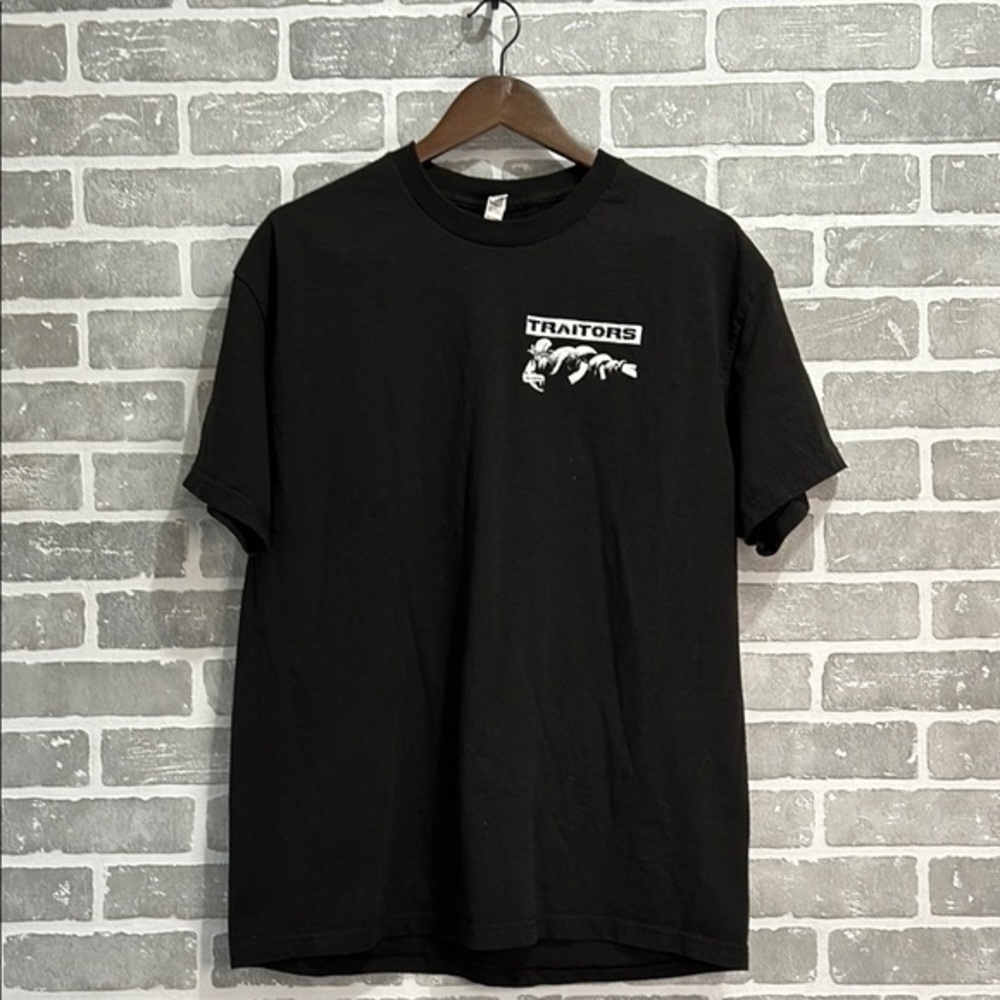Traitors Black Men's Shirt American Apparel Men’s Size‎ X Large